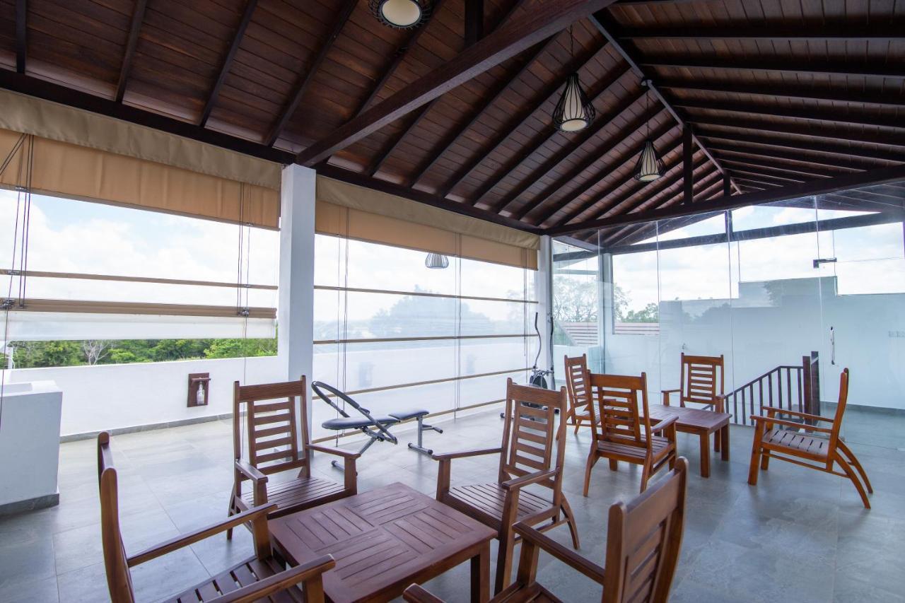 Subaseth Villa 阿努拉德普勒 外观 照片